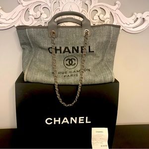 Chanel Deauville large shopping tote bag.